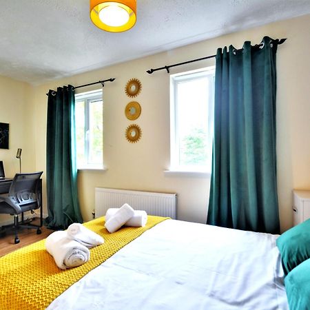 Manchester Townhouse By Bevolve - 4 Bedrooms - Free Parking Εξωτερικό φωτογραφία